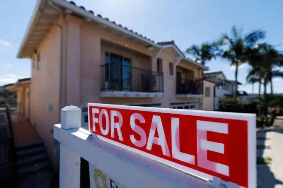 US 30-Year Mortgage Rate Reaches Three-Year Peak