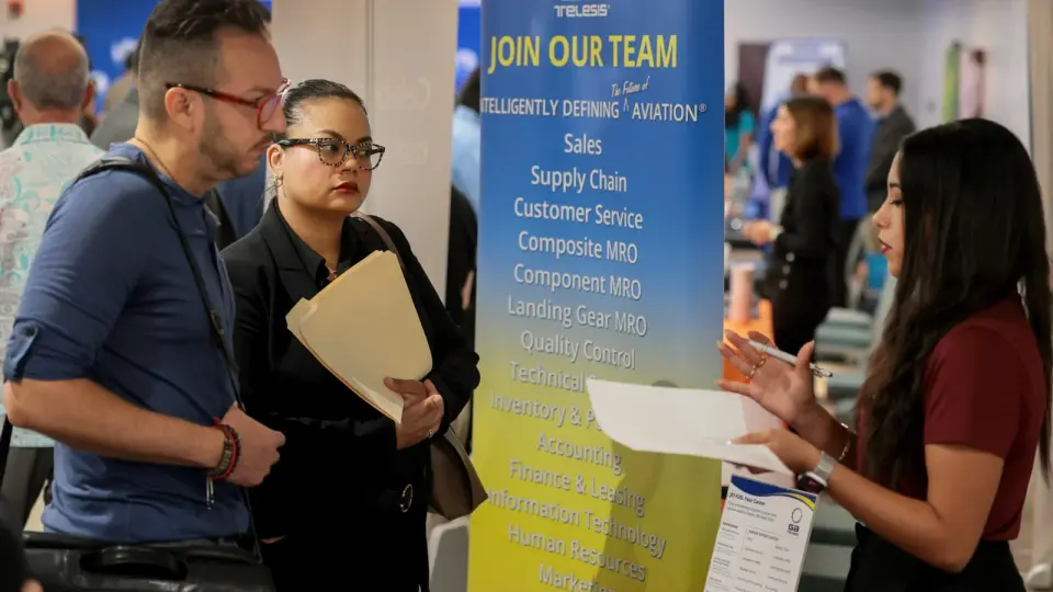 August Private Hiring Slows to 38,000 as Manufacturing and Services Shed Jobs