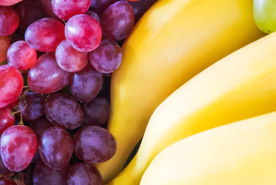 Fruit Sugar Isn’t the Villain: Whole Fruits May Improve Diabetes Markers