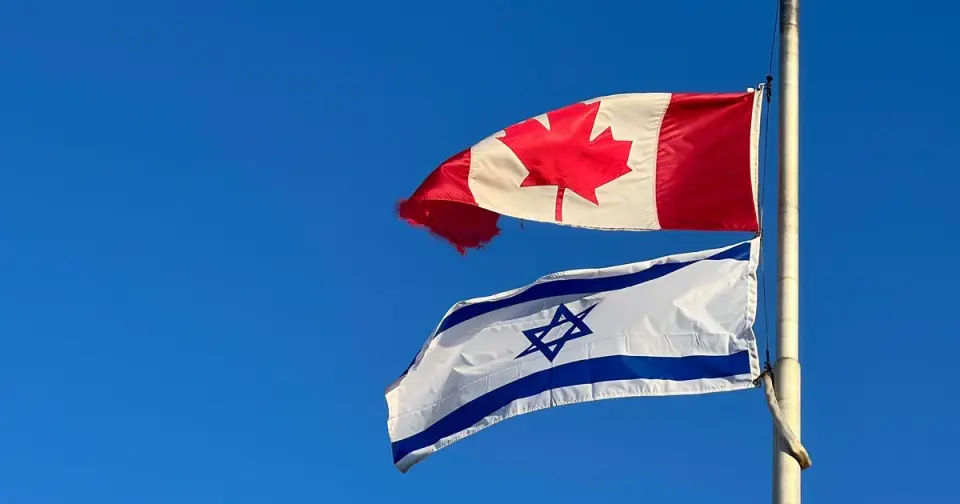 Gunfight Near Ontario Synagogue Wounds Officer, Man in Critical Condition