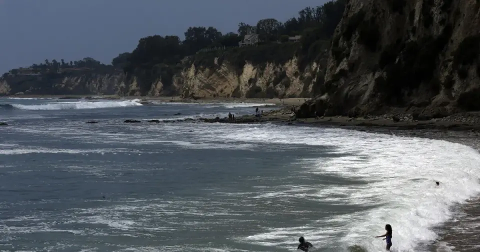 Malibu kayaker hospitalized after double shark bite during fishing incident
