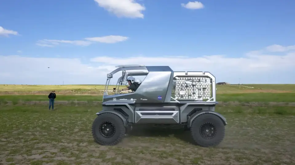 NASA Selects Lunar Outpost and Astrolab for Artemis Moon Rovers