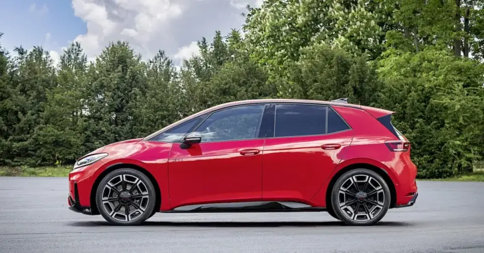 Global EV Sales Hit Record High as Europe Soars and North America Stabilizes