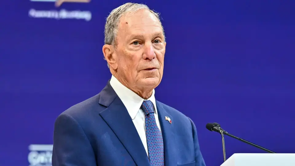 Bloomberg’s $80M Midterm Surge Meets Trump’s $400M Republican Blitz
