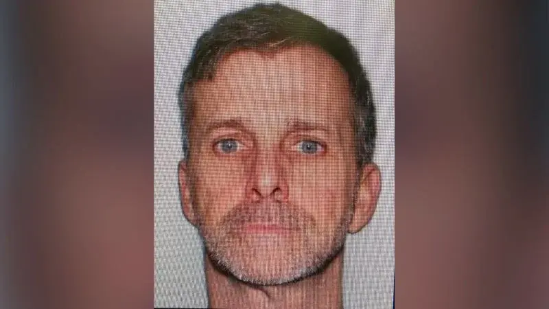 Terrain and training complicate Tennessee manhunt for armed veteran
