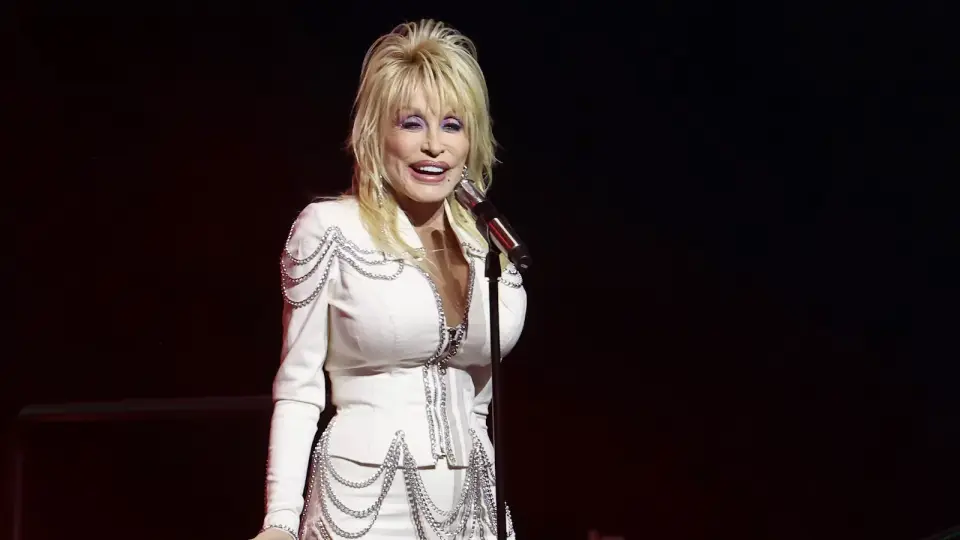Worldwide tributes pour in as Dolly Parton dies at 80