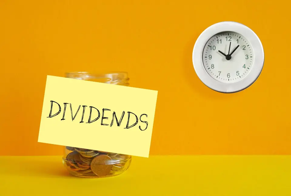 Five Dividend Giants Offer Stability and Yield Amid Market Volatility