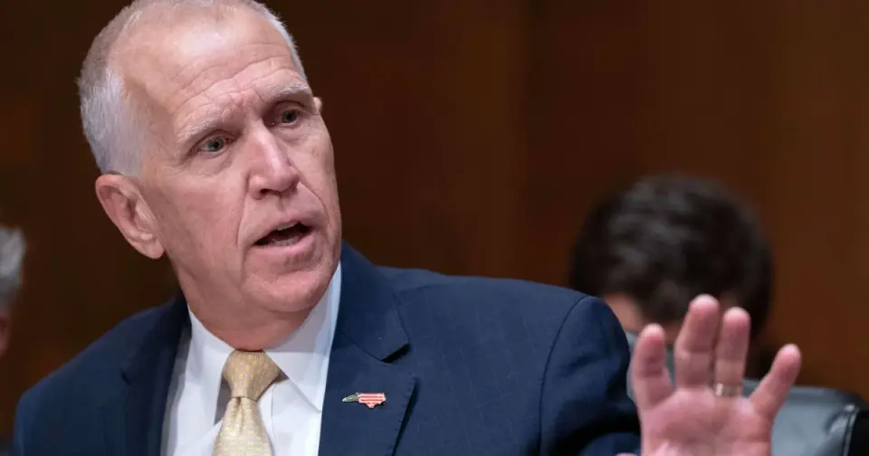 Tillis backs Warsh for Fed chair as DOJ closes probe into the Fed