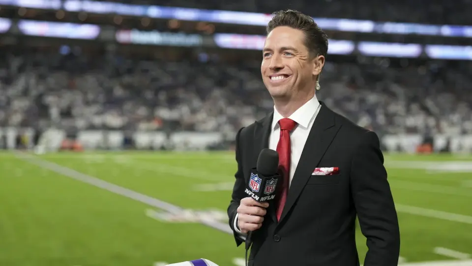 Pelissero joins Netflix as NFL insider after ESPN cuts