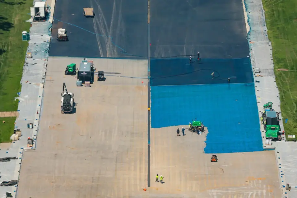 Trump’s Reflecting Pool Renovation Under Scrutiny: Size, Timing, and Costs Don’t Add Up