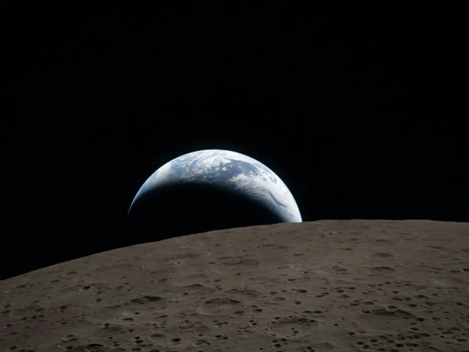 South Korean satellite captures crater from SpaceX Moon impact