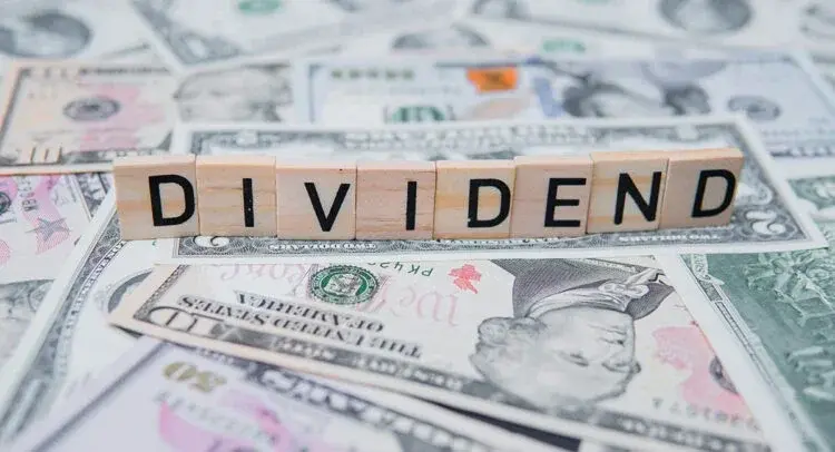 Analysts Spotlight Two High-Yield Dividend Stocks With Upside Potential
