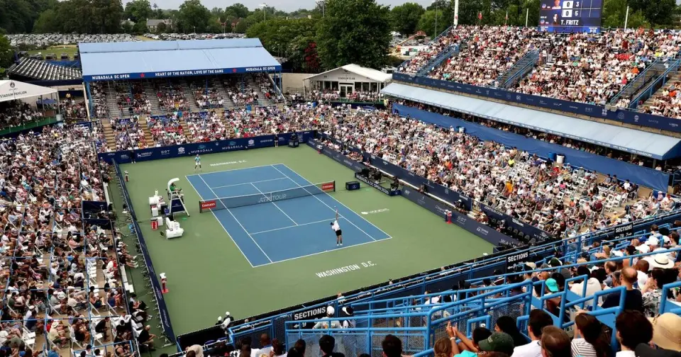 Washington Open final paused by lightning as organizers issue emergency shelter notice