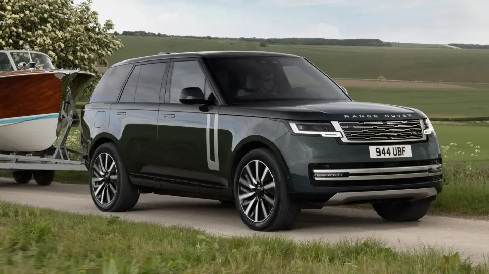 2027 Range Rover Electric Launches with 333-Mile Range and Identical Design
