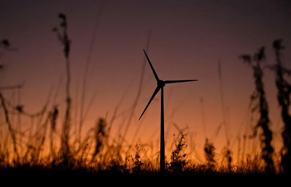 RWE’s $900M Wind Exit Channels Funds to Trump Donor’s LNG Firm