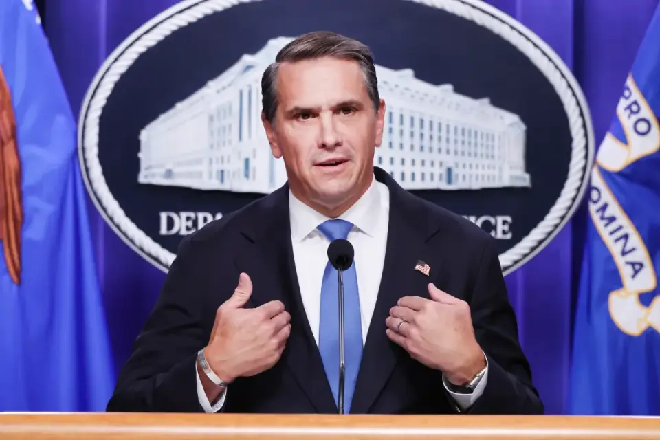 DOJ Files Ethics Complaint Against Minnesota Judges Over NYT Interview