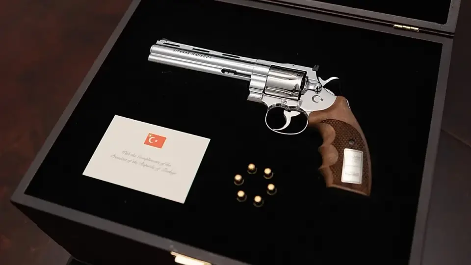 Turkey’s Diplomatic Duty: Erdogan’s Gun Gift Sparks Tradition Talk at NATO Summit