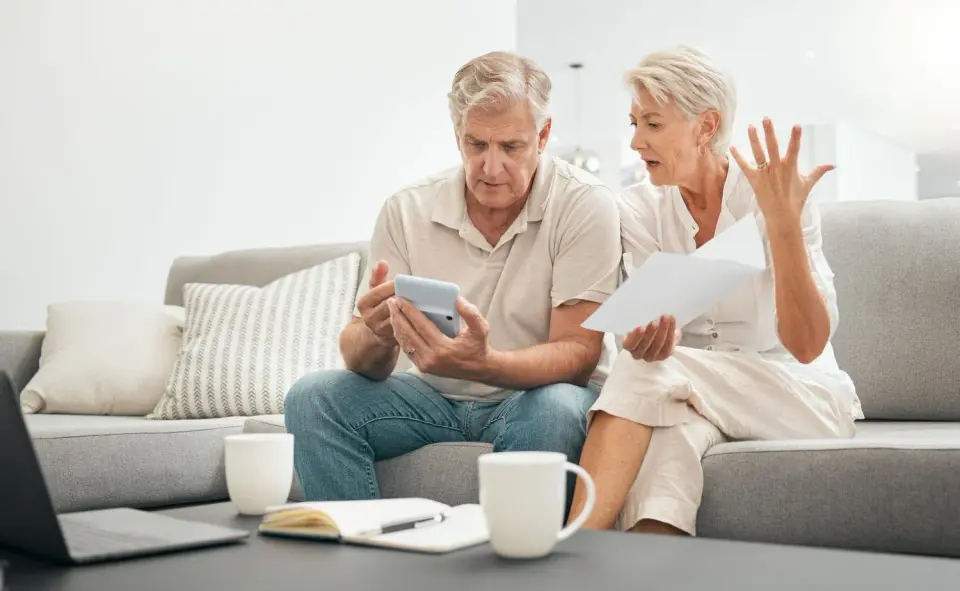 Beat the IRMAA Cliff: Drain the 401(k) Before 70 for Bigger Social Security Payoffs