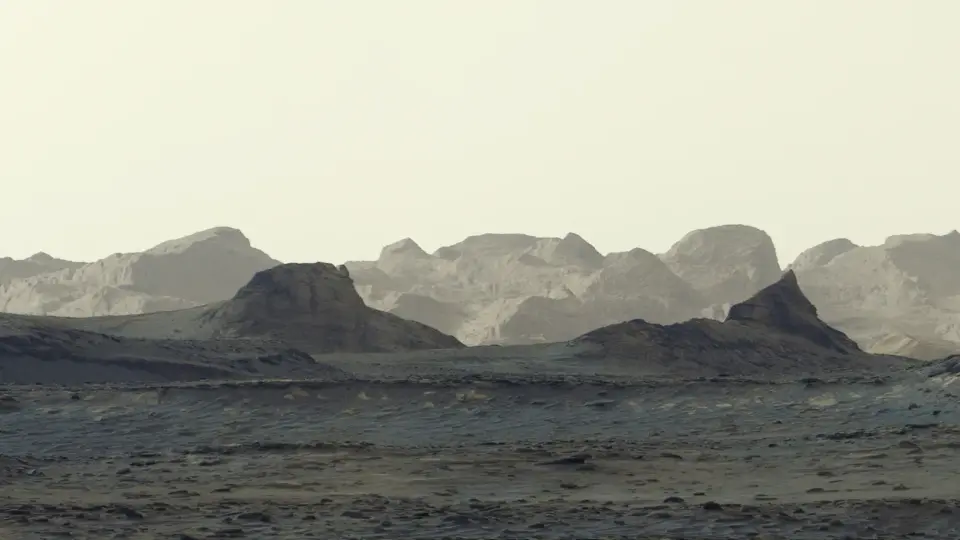 Curiosity Captures Dawn Over Ancient Martian Yardangs