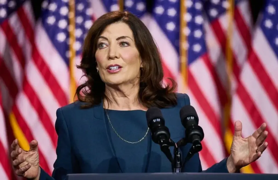 Hochul Warns Pied-à-Terre Tax Could Reveal Residency Cheats