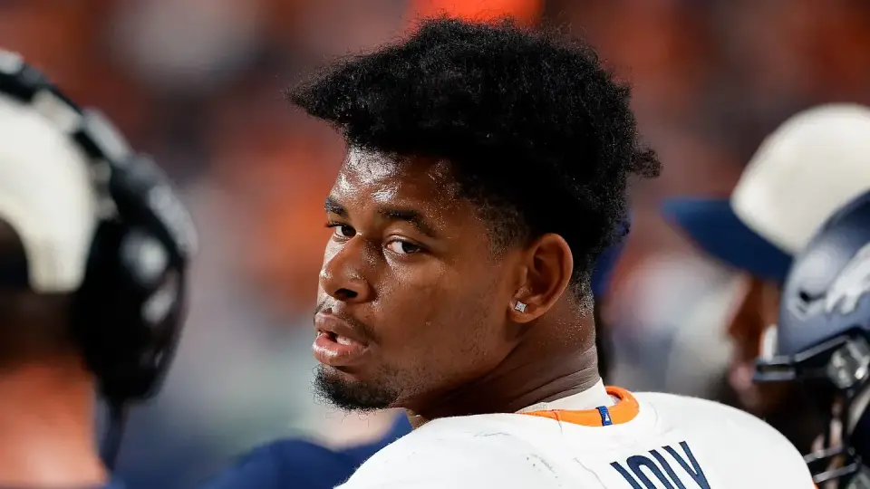 Browns Target Broncos’ Waived Tight End Justin Joly to Fill Roster Gap