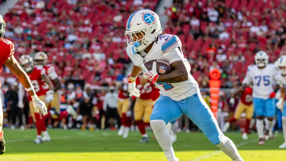 Saleh Condemns 'Cheap' Hit on Robinson After Titans-Bears Practice Scuffle