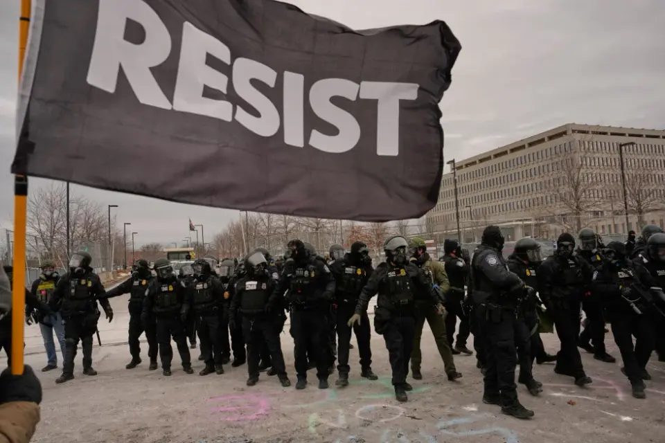 Democrats mobilize to shield midterms from interference