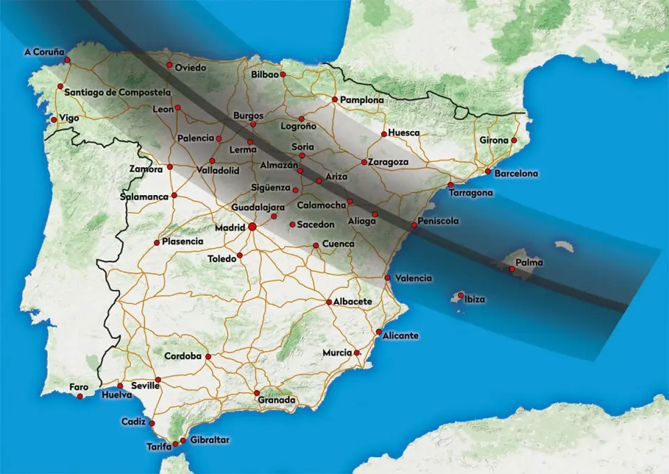August 2026 Solar Eclipse: global paths, timings and Perseid meteor shower guide