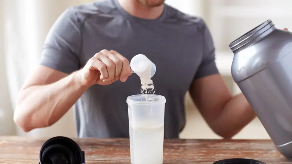 New Trial Shows Creatine Boosts Strength in Sedentary Adults, But Experts Warn It Is Not a Substitute for Exercise
