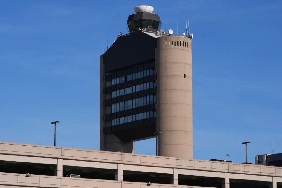 FAA probes near-miss at Boston’s Logan Airport