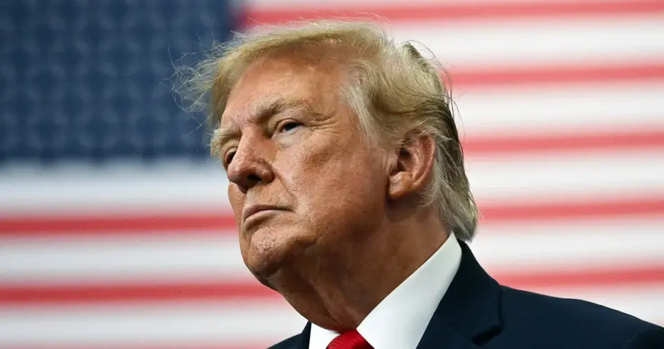 Trump voids new Russia sanctions to cut fuel costs, drawing bipartisan backlash