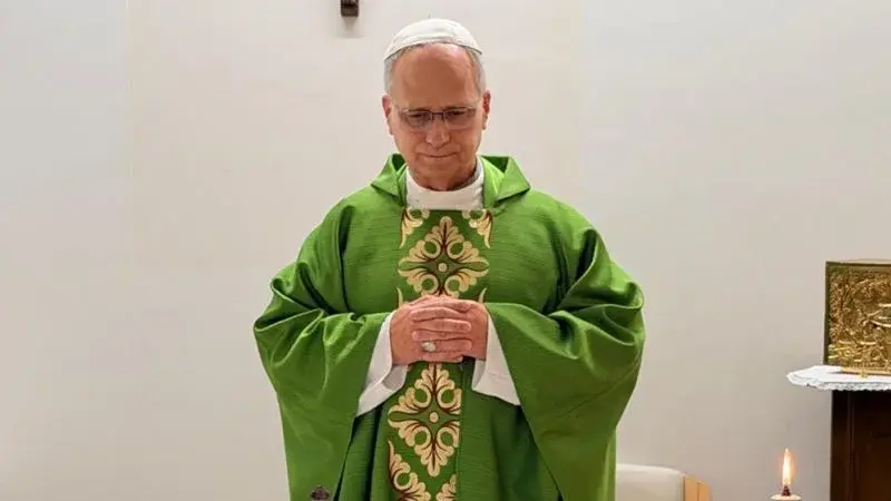 Pope Leo XIV Returns to Public Duty After Lung Cancer Surgery