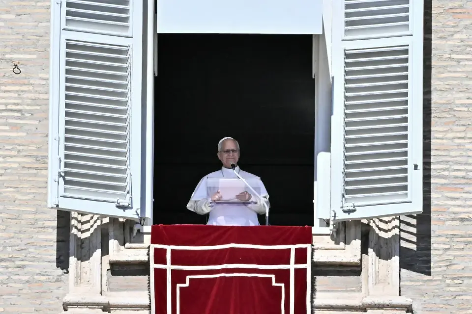 Pope Leo XIV to undergo early-stage lung nodule surgery at Rome's Gemelli Hospital