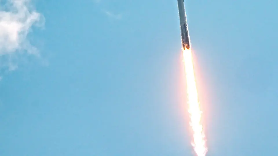 SpaceX Starlink mission ends in countdown scrub with 28 seconds to go