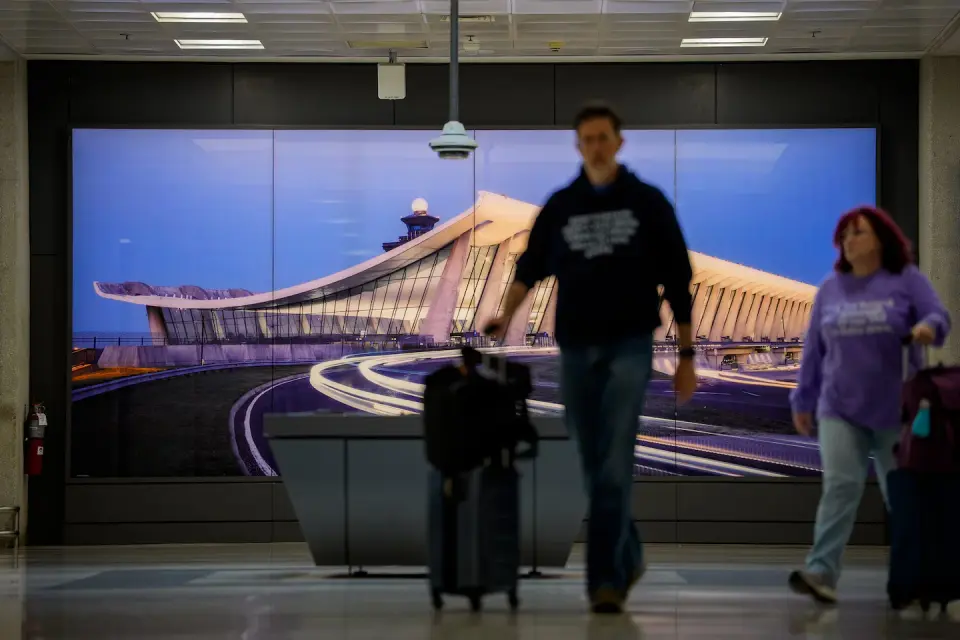 Pregnant traveler and her son headed back to Ghana after Dulles detention