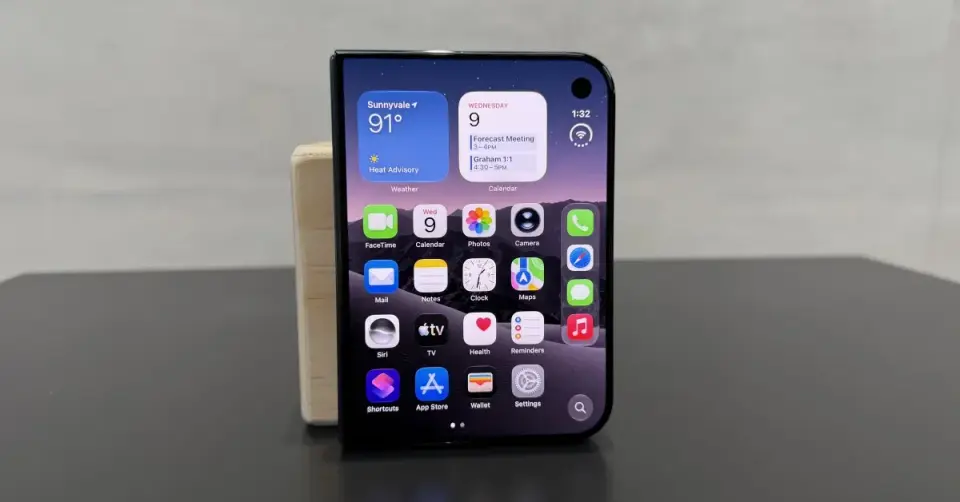 Apple's EU filing confirms iPhone Duo's 4,883mAh dual-cell battery