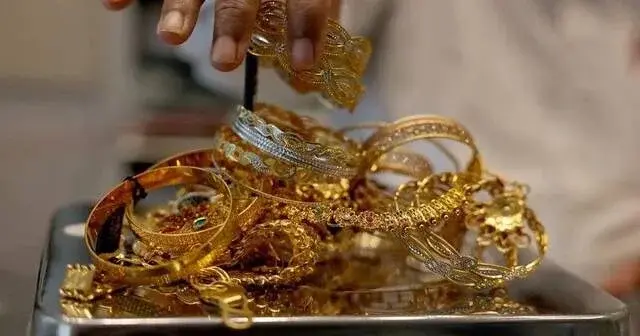 Iranian Gold Union Warns Against Fraudulent Leasing Schemes Amid Economic Crisis