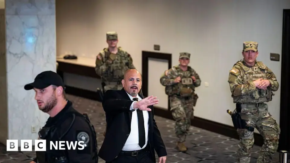 White House to reexamine presidential security after correspondents' dinner shooting