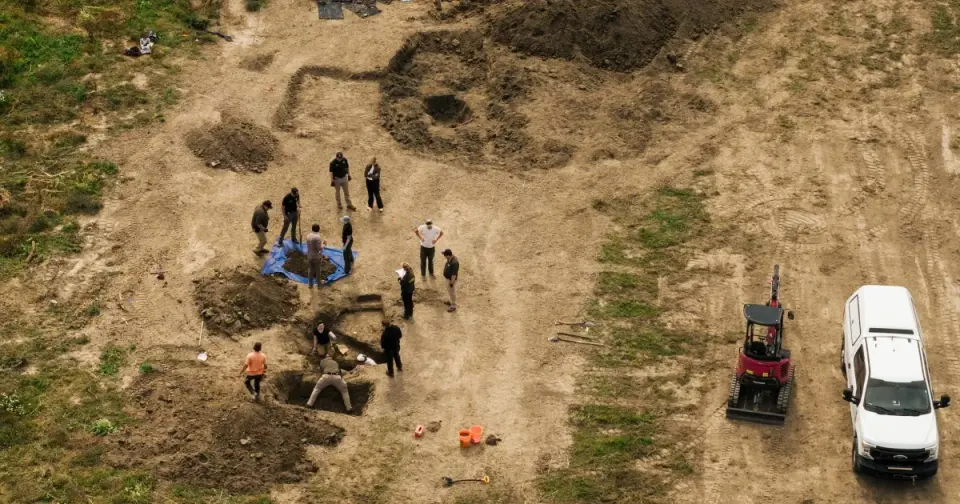 117 dog remains found at California rescue amid abuse probe