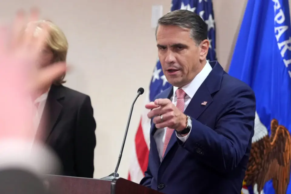 DOJ Attorney General Blanche refuses to rule out federal intervention in state election certification