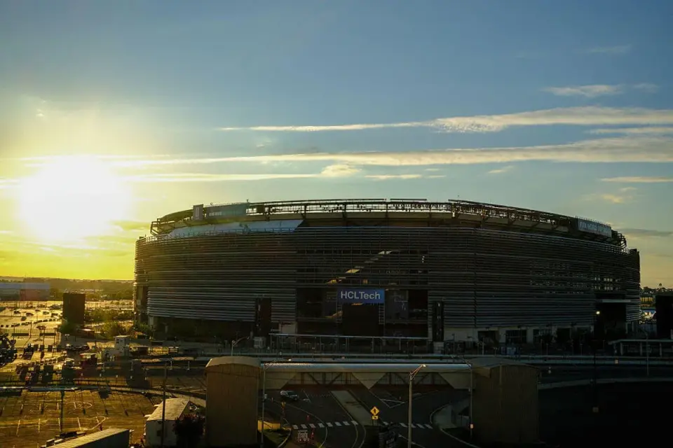 New York–New Jersey World Cup shuttle price slashed to $20 as yellow buses roll out