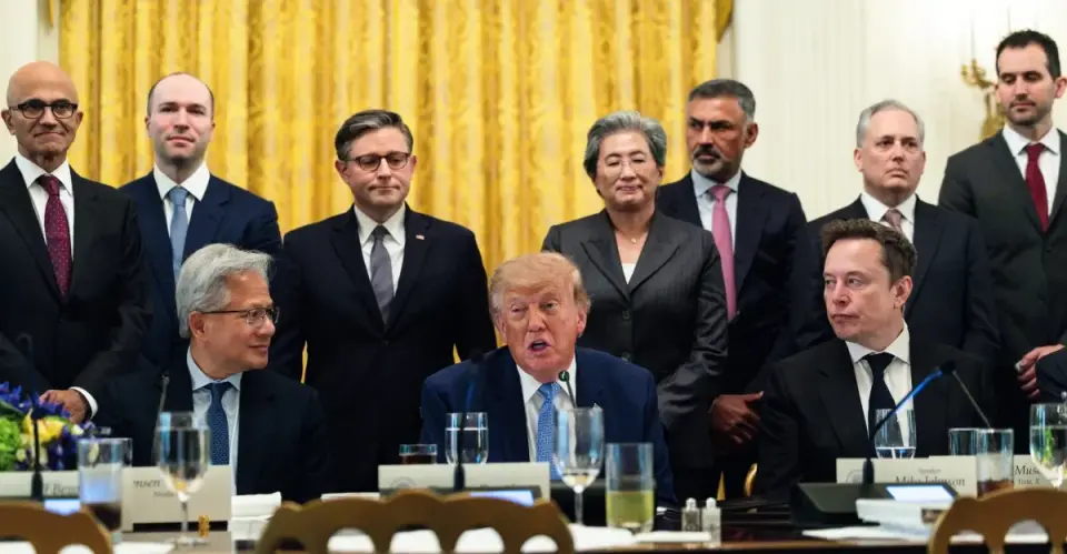 Tech CEOs Adopt Trump’s 'Super Intelligence' Rebrand to Secure Federal Favor