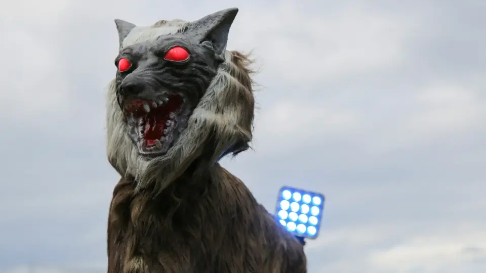 Robot Werewolves Guard Japan as Bear Attacks Surge