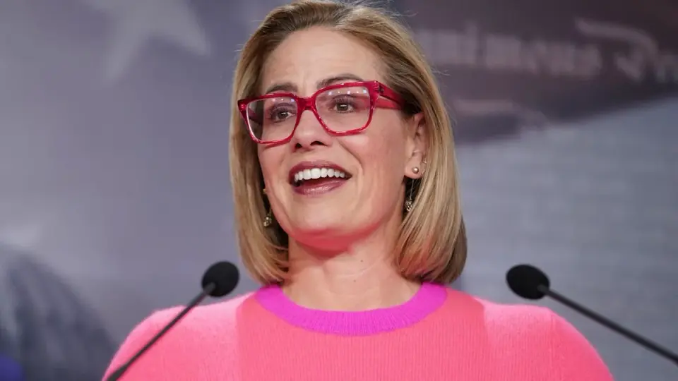 Ex-Senator Sinema’s Secret Affair Revealed in Court Filings