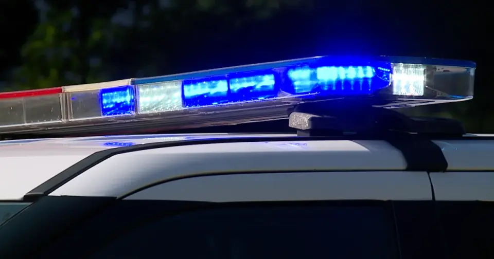 Single-vehicle crash in Baltimore County leaves one dead, three hospitalized