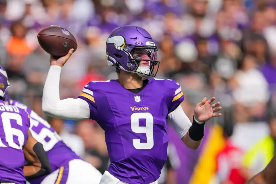 Giants Trade for McCarthy, but Dart Remains Long-Term QB1