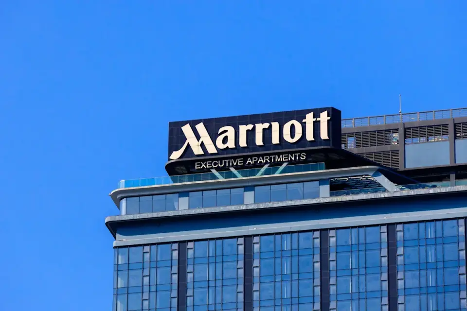 Marriott slides on Middle East drag as earnings season heats up; Trump‑backed Bitcoin sinks
