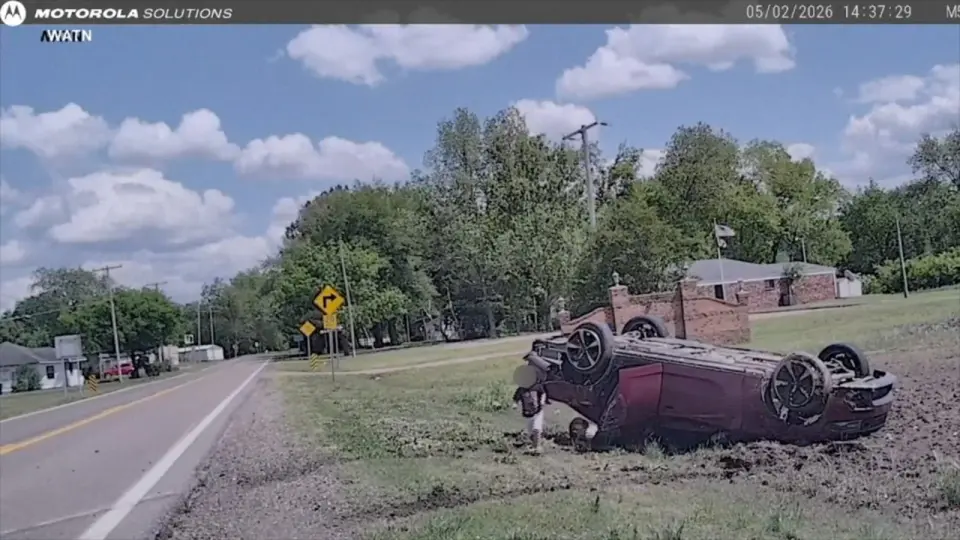 3-year-old climbs from flipped Arkansas car as Wisconsin chase goes airborne