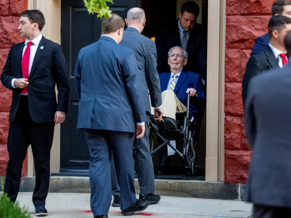 McConnell Back in the Chamber as Health Hurdle Clears, Returns to Key Senate Votes