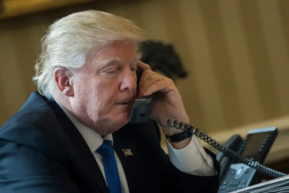 Trump's complaint line draws 35,000 grievances